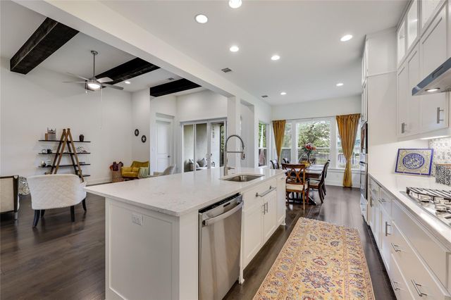 7818 Laramie BND, Round Rock, TX 78681