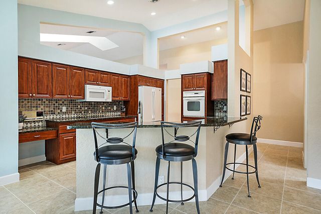 1583 Farmington Avenue, Wellington, FL 33414