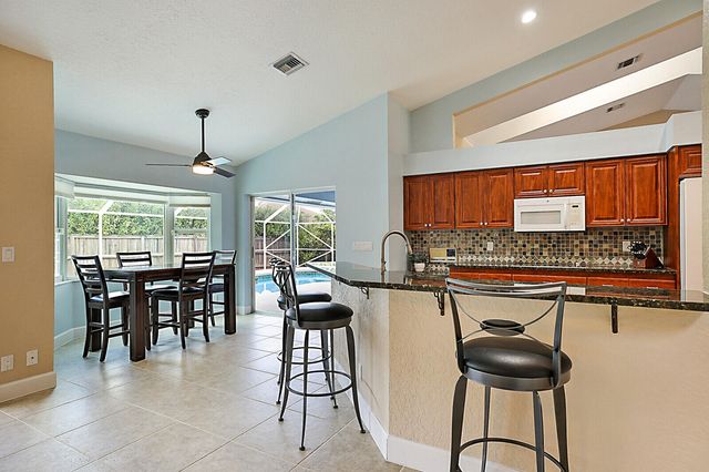 1583 Farmington Avenue, Wellington, FL 33414