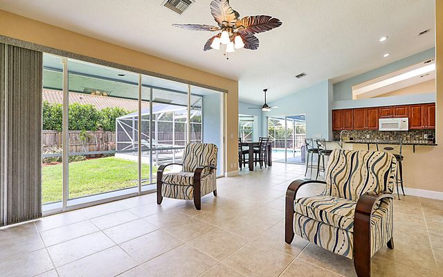 1583 Farmington Avenue, Wellington, FL 33414