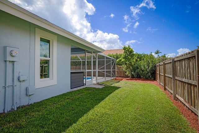 1583 Farmington Avenue, Wellington, FL 33414