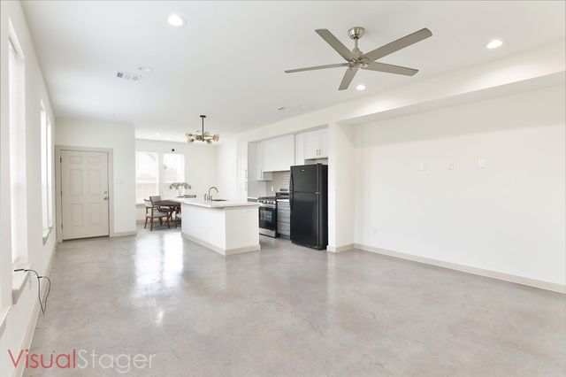 7924 Booker Street B, Houston, TX 77028