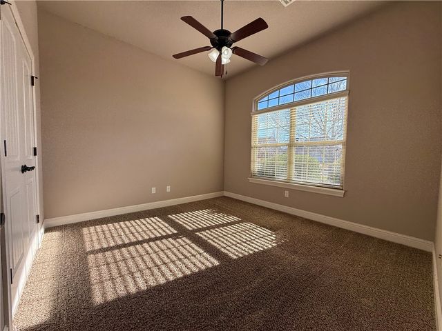 3100 SW Wargate Avenue, Bentonville, AR 72712