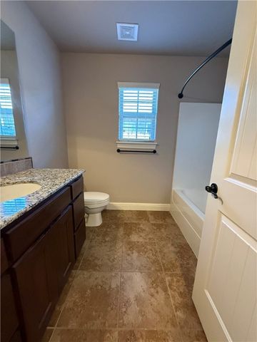 3100 SW Wargate Avenue, Bentonville, AR 72712