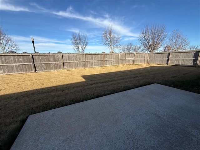 3100 SW Wargate Avenue, Bentonville, AR 72712