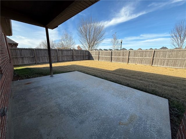 3100 SW Wargate Avenue, Bentonville, AR 72712