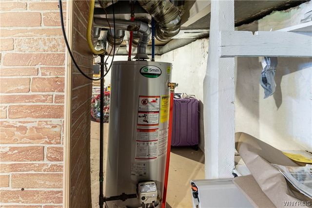 10 Frontenac Avenue, Buffalo, NY 14216