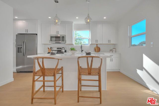 2156 W 108th Street, Los Angeles, CA 90047