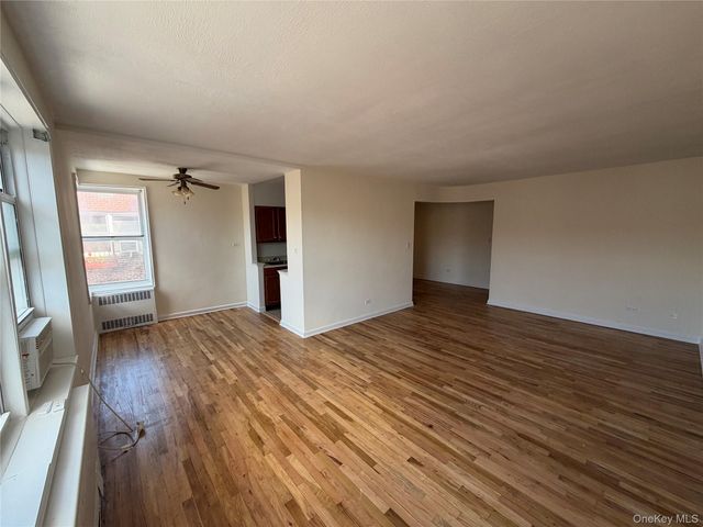 79-10 34th Avenue 7L, Jackson Heights, NY 11372