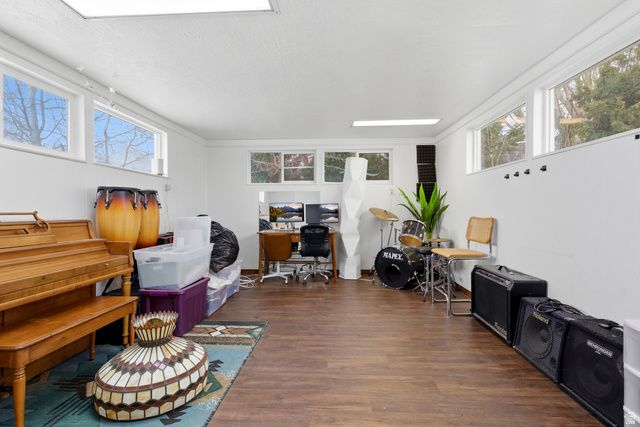 2 E WICKER LN, Bountiful, UT 84010