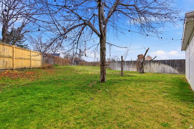 2 E WICKER LN, Bountiful, UT 84010