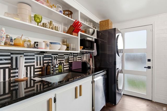 2 E WICKER LN, Bountiful, UT 84010