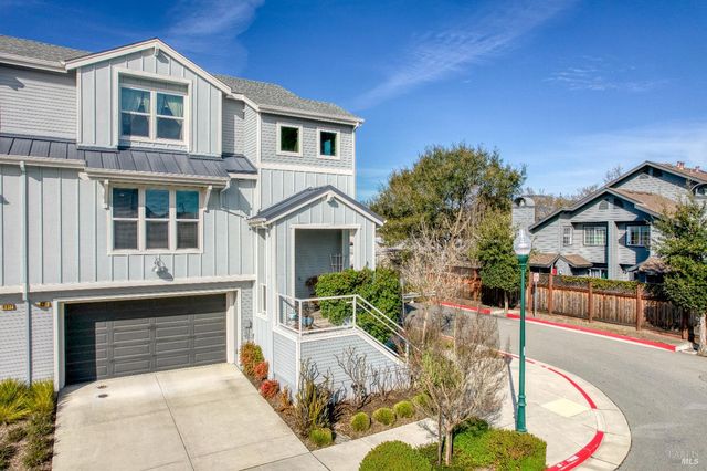 4311 Grant Way, Santa Rosa, CA 95409