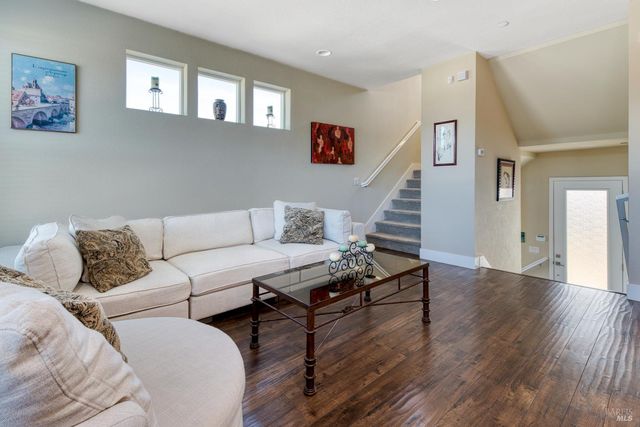 4311 Grant Way, Santa Rosa, CA 95409