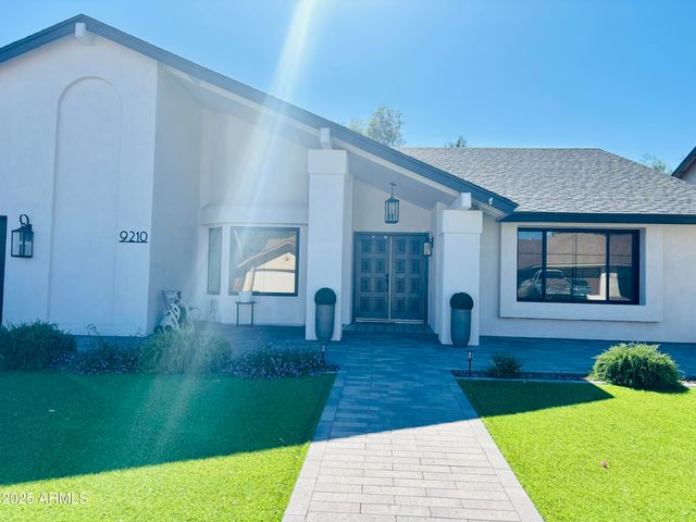 9210 S Heather Drive, Tempe, AZ 85284