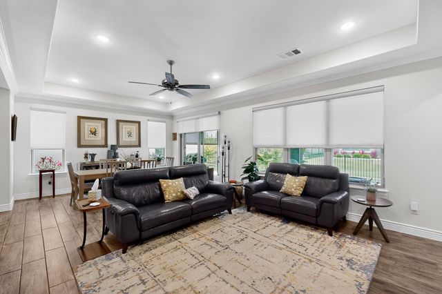 9604 Creekwood Drive, Denton, TX 76207