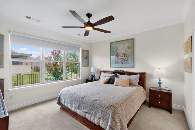 9604 Creekwood Drive, Denton, TX 76207