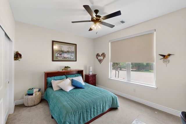 9604 Creekwood Drive, Denton, TX 76207