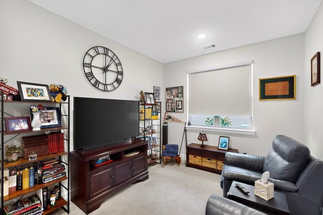 9604 Creekwood Drive, Denton, TX 76207