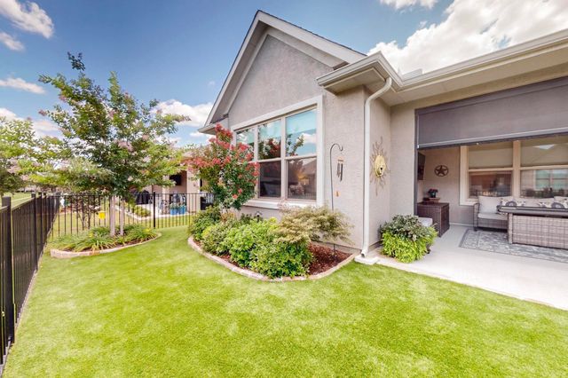 9604 Creekwood Drive, Denton, TX 76207