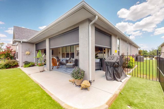 9604 Creekwood Drive, Denton, TX 76207