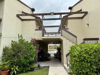485 NW 210th St 203, Miami Gardens, FL 33169