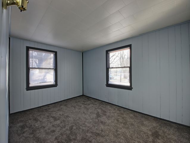 826 Kingsporte Avenue, La Porte, IN 46350