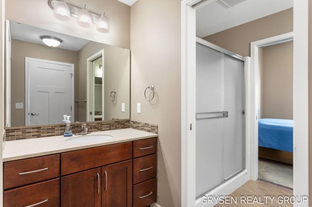 1212 Kingman Court Sw, Byron Twp, MI 49315
