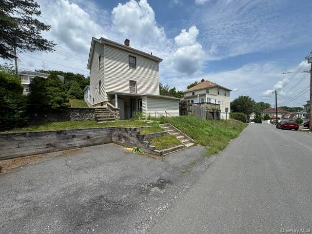 10 Forest Avenue, Middletown, NY 10940