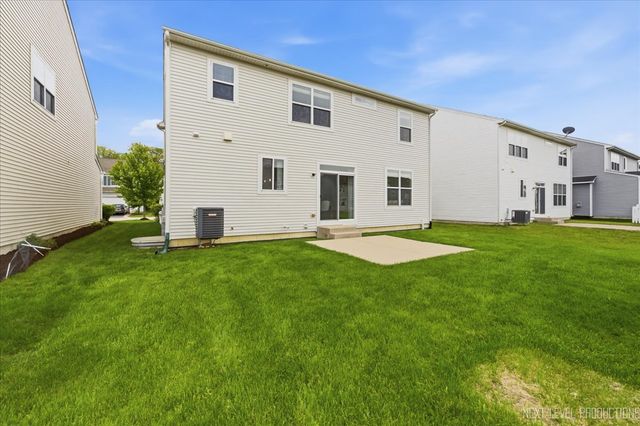 5734 OAK RIDGE Way, Lisle, IL 60532