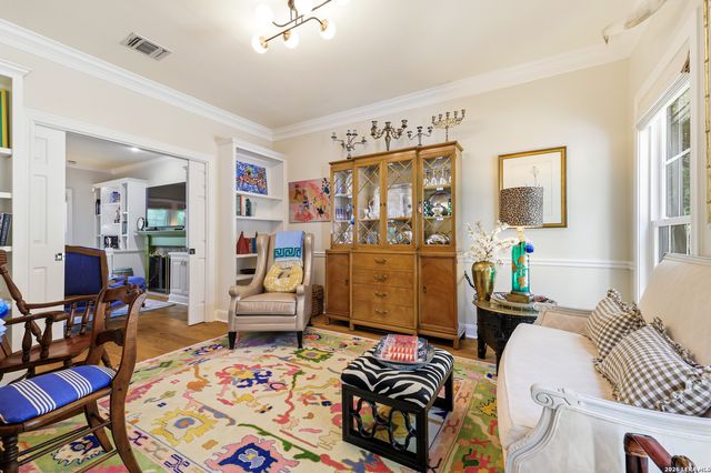 1718 FAWN BLF, San Antonio, TX 78248