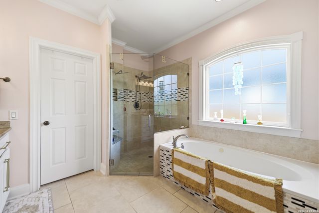 1718 FAWN BLF, San Antonio, TX 78248