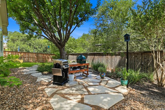 1718 FAWN BLF, San Antonio, TX 78248