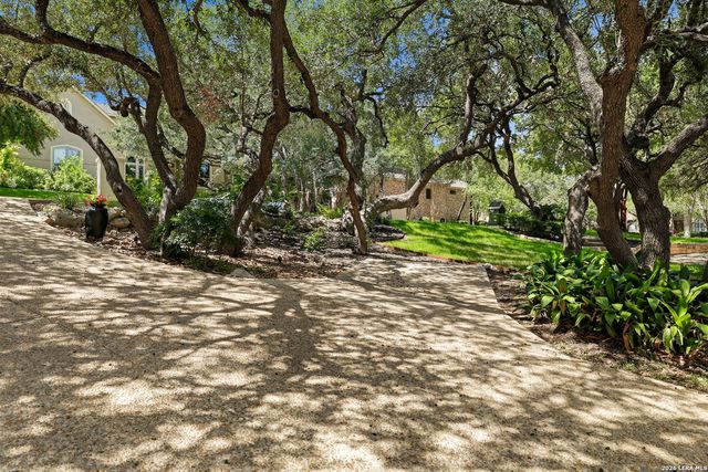 1718 FAWN BLF, San Antonio, TX 78248