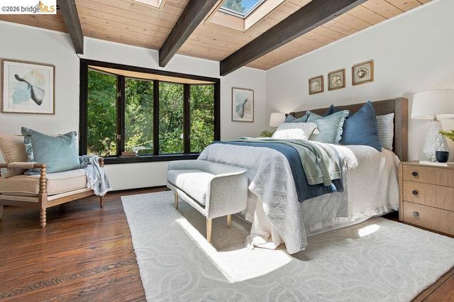 26 Fern Way, Orinda, CA 94563