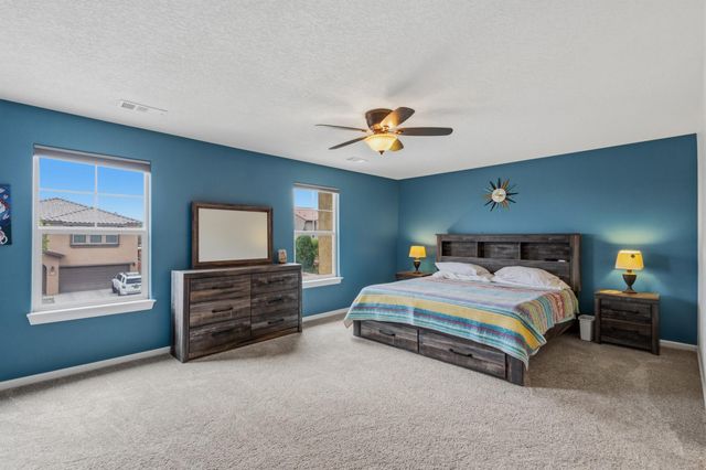 529 Loma Linda Loop NE, Rio Rancho, NM 87124