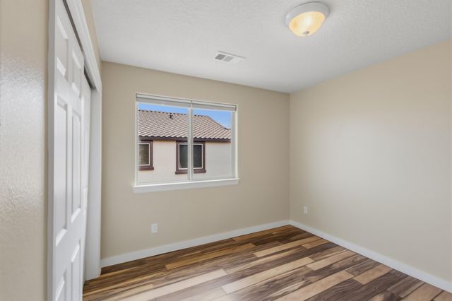 529 Loma Linda Loop NE, Rio Rancho, NM 87124