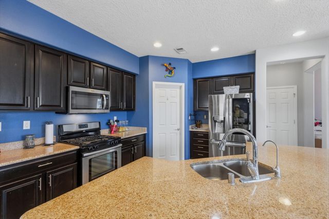 529 Loma Linda Loop NE, Rio Rancho, NM 87124