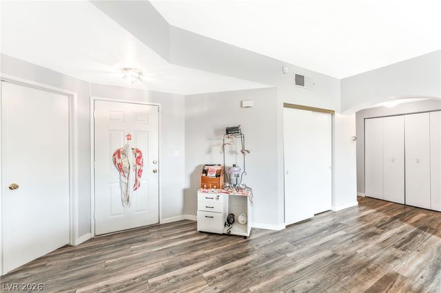 7241 Indian Creek Lane 104, Las Vegas, NV 89149