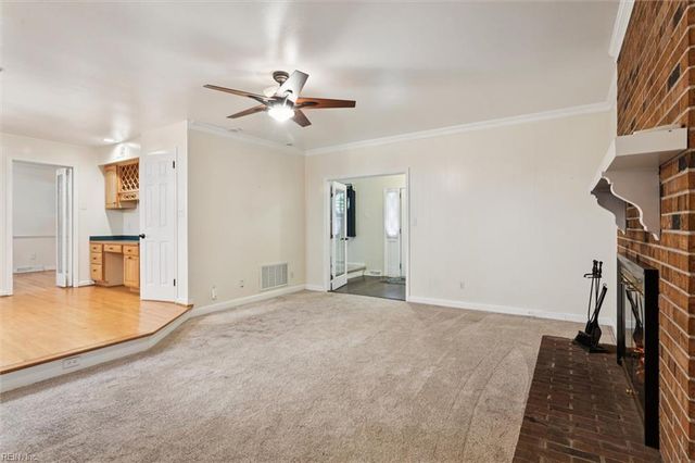 501 Meadowfield RD, Yorktown, VA 23692
