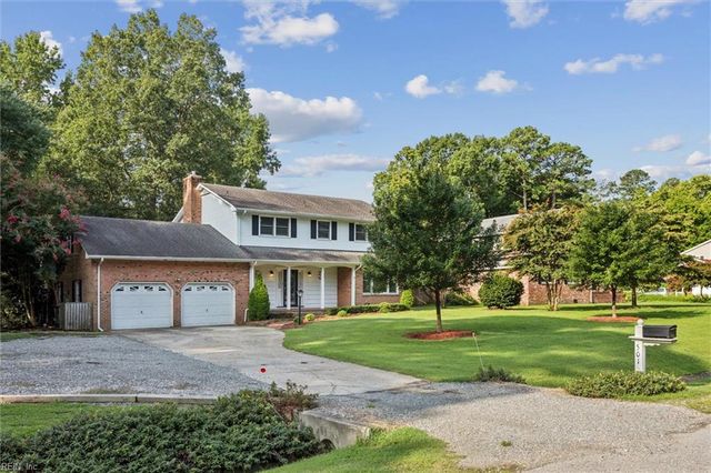 501 Meadowfield RD, Yorktown, VA 23692