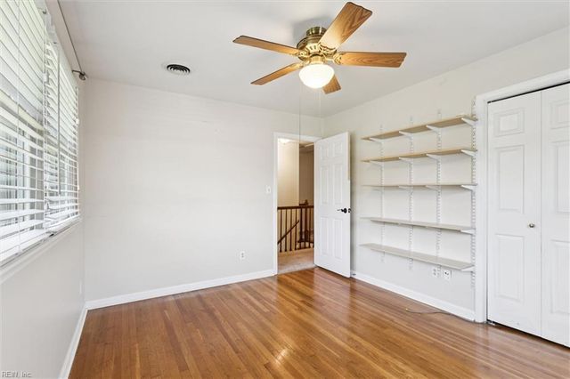 501 Meadowfield RD, Yorktown, VA 23692