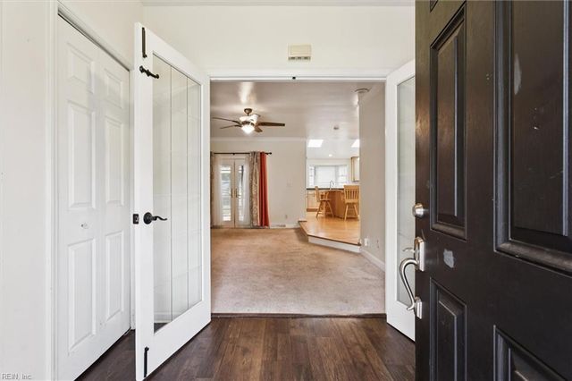 501 Meadowfield RD, Yorktown, VA 23692