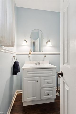 501 Meadowfield RD, Yorktown, VA 23692
