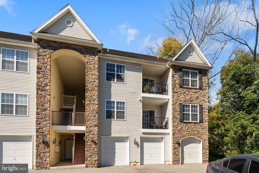 131 E 1ST AVE #11, COLLEGEVILLE, PA 19426 — photo 2