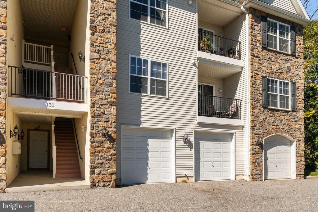 131 E 1ST AVE #11, COLLEGEVILLE, PA 19426 — photo 4
