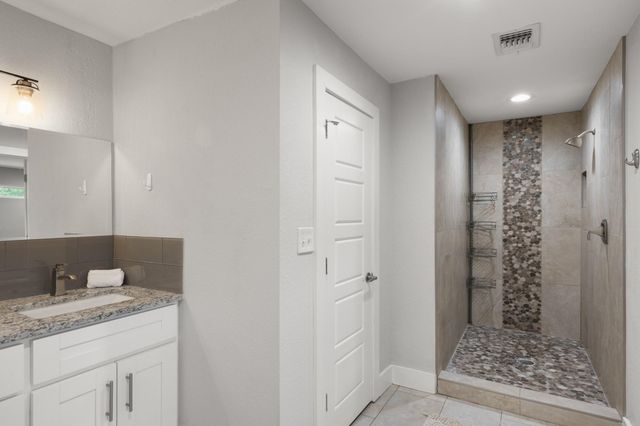 4604 Bundyhill DR, Austin, TX 78723