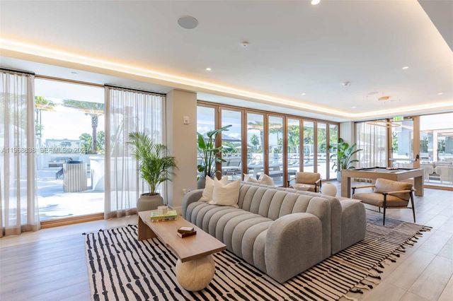 3900 Alton Road 318, Miami Beach, FL 33140