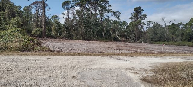 1038 Redbird Street, Lake Placid, FL 33852