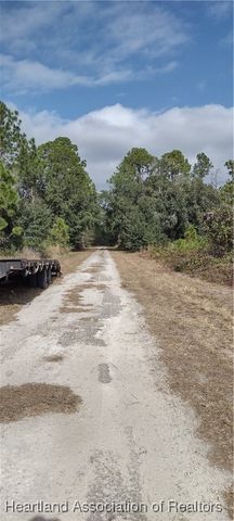 1038 Redbird Street, Lake Placid, FL 33852